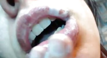 sex photobooth Một cô gái nga có mối quan sex lon mup hệ với một Người Tây ban nha ở nước ngoài.